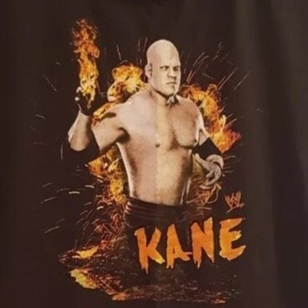 WWE Kane Wrestling T-Shirt Medium Mens Undertaker Excellent Condition Vintage
